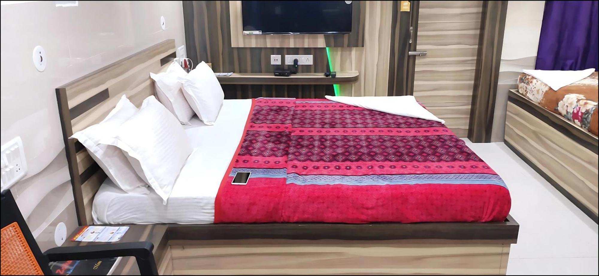 Ln Beach Homestay Puri Ngoại thất bức ảnh